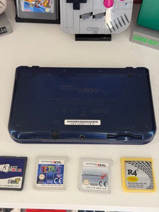 Nuovo Nintendo 3DS XL Blu in condizioni IMPECCABILI+GIOCHI