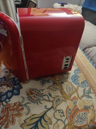 Nevera portátil roja