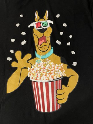 2 Camisetas Negras con Dibujos Solo envio