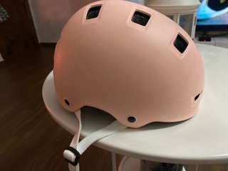 Casco Oxelo rosa bici/patín niña