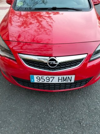Opel Astra 2012