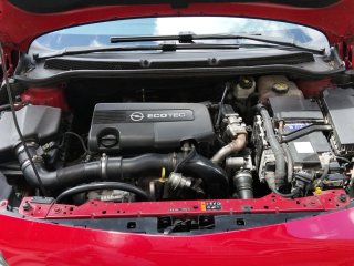 Opel Astra 2012