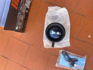 Altavoz JBL Flip 7 Bluetooth waterproof negro