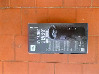 Altavoz JBL Flip 7 Bluetooth waterproof negro
