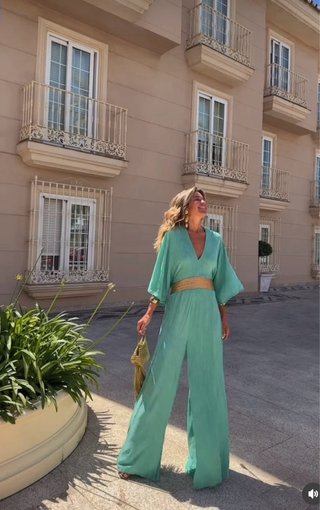 Mono verde menta y dorado sin estrenar