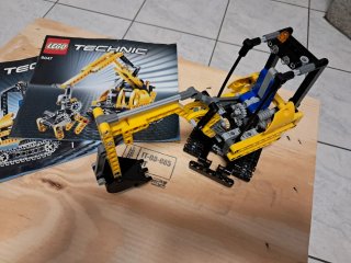 LEGO Technic 8047 Escavatore