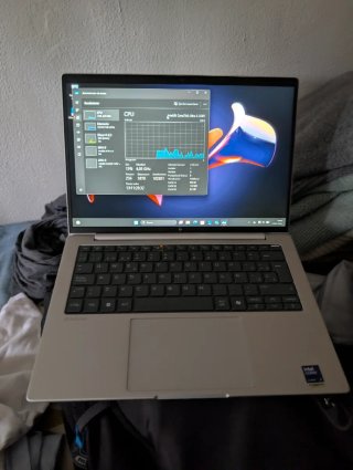 HP EliteBook 6 G1i Notebook AI - AI PC - 13.3" - I