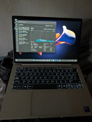 HP EliteBook 6 G1i Notebook AI - AI PC - 13.3" - I