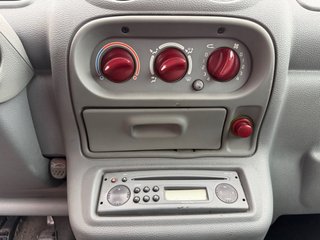 Renault Twingo 2003 muy buen estado