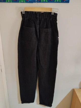 Pantalones vaqueros negros Mango