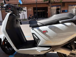NIU MQi Gt Scooter Eléctrica (125cc)