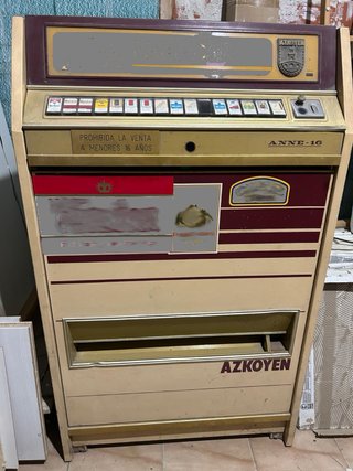 Máquina expendedora Azkoyen vintage