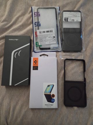 Samsung Galaxy Z Flip 7