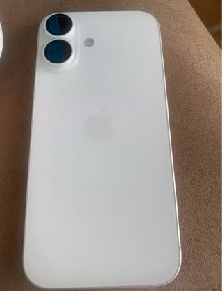 iPhone 16 Blanco con Caja
