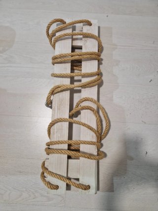 Columpio madera y cuerda rústica