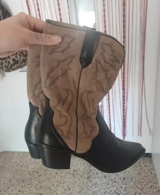 Botas Cowboy Beige y Negras