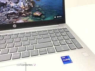 pc portatil hp i7-1355u / 8gb ram / 500gb ssd