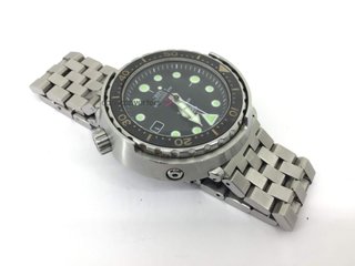 reloj pulsera caballero steeldive diver 300m