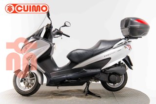 SUZUKI BURGMAN 200