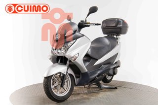 SUZUKI BURGMAN 200