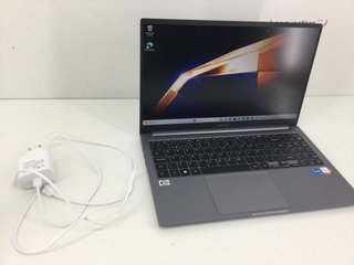 pc portatil samsung book 4