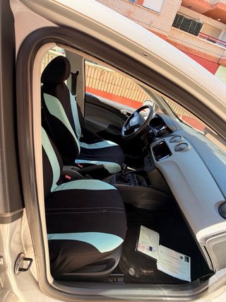 SEAT Ibiza 2012