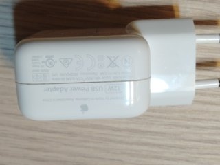 Cargador Apple iPhone Blanco + Cable USB