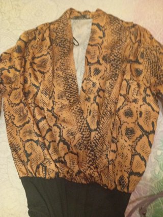 Body Manga Larga Estampado Serpiente