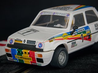 Scalextric - Renault 5 Copa Sainz