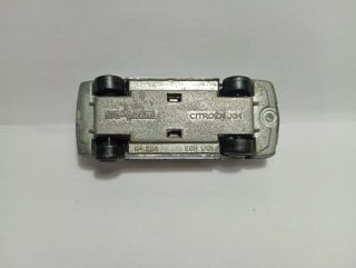 Coche Citroën XM majorette SOS