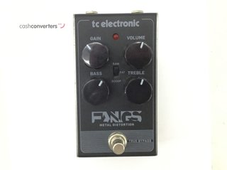 pedal efectos tc electronic fangs metal distortion
