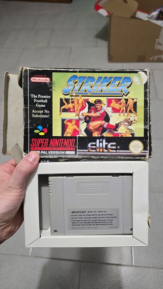 Striker SNES PAL Completo Box