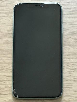 iPhone 11 Green 64GB -- OFERTA LEED !! --