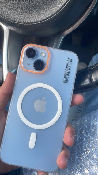 iPhone 14 Azul con MagSafe