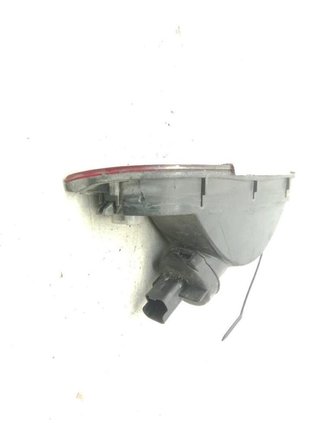 Piloto trasero central nissan 23105317 note (e11,