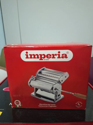 Macchina per Pasta Imperia - Rossa e Argentata