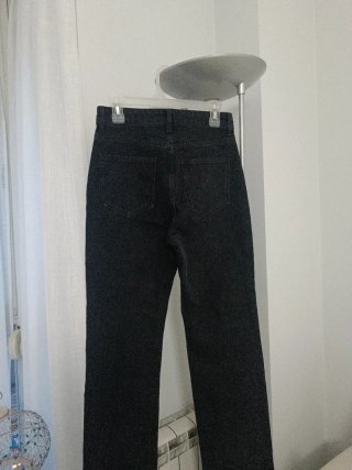 Pantalón vaquero Mango negro