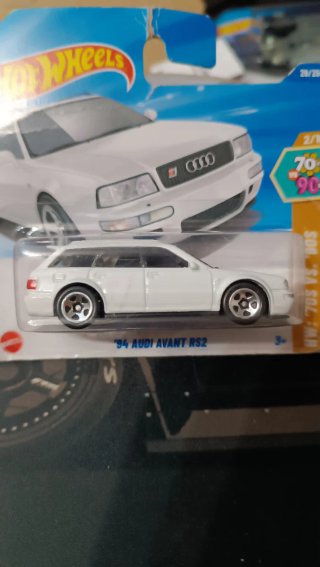 Hot Wheels '94 Audi Avant RS2
