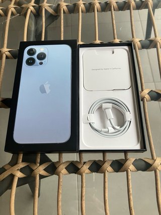 Caja iPhone 13 Pro Max Completa