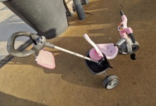 Triciclo para niña rosa