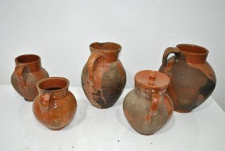Lote cántaros y jarras de barro