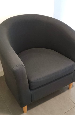 Sillón de tela gris Ikea