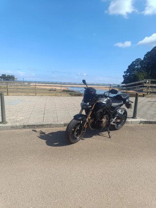 Honda CB500F 2022 Negra
