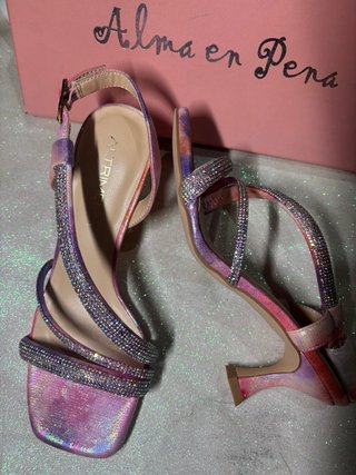 Nuevas Sandalias de tacón con pedrería