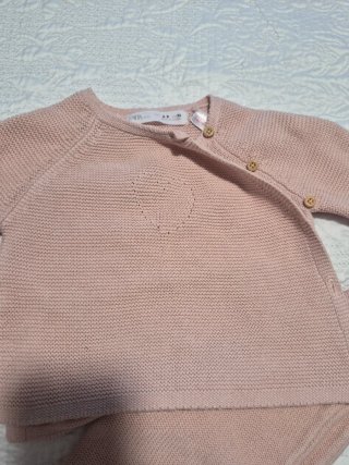 Conjunto bebé Zara punto rosa