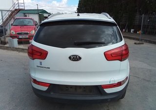 5191721 391102ban8 centralita motor kia sportage