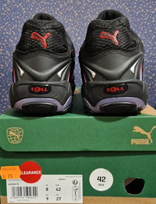 Zapatillas Deportivas Puma Inhale Negras y Rojas.