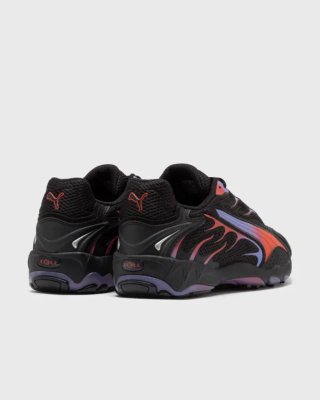 Zapatillas Deportivas Puma Inhale Negras y Rojas.