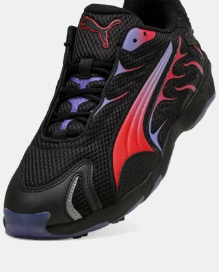 Zapatillas Deportivas Puma Inhale Negras y Rojas.