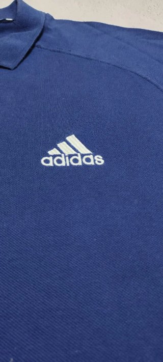 Polo Adidas 90s logos y franjas bordadas Talla L